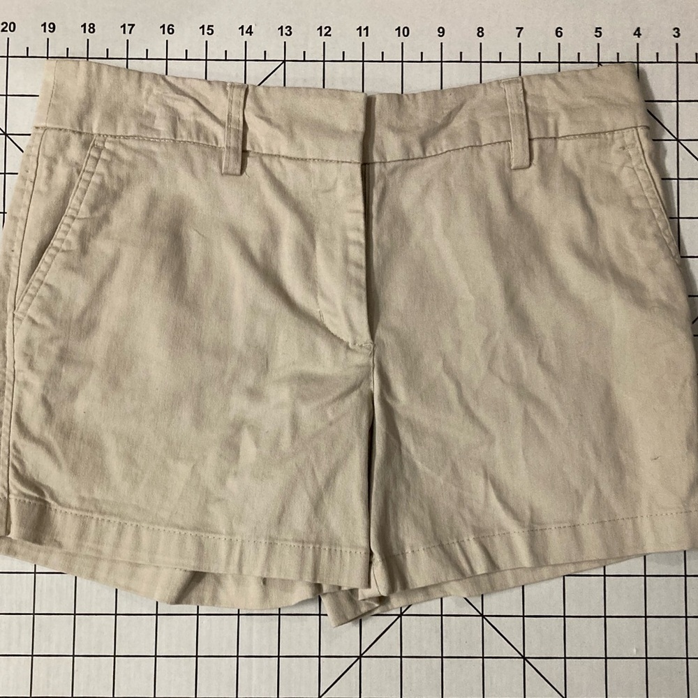 Cambridge Dry Goods Women’s Size 2 Beige Chino Shorts